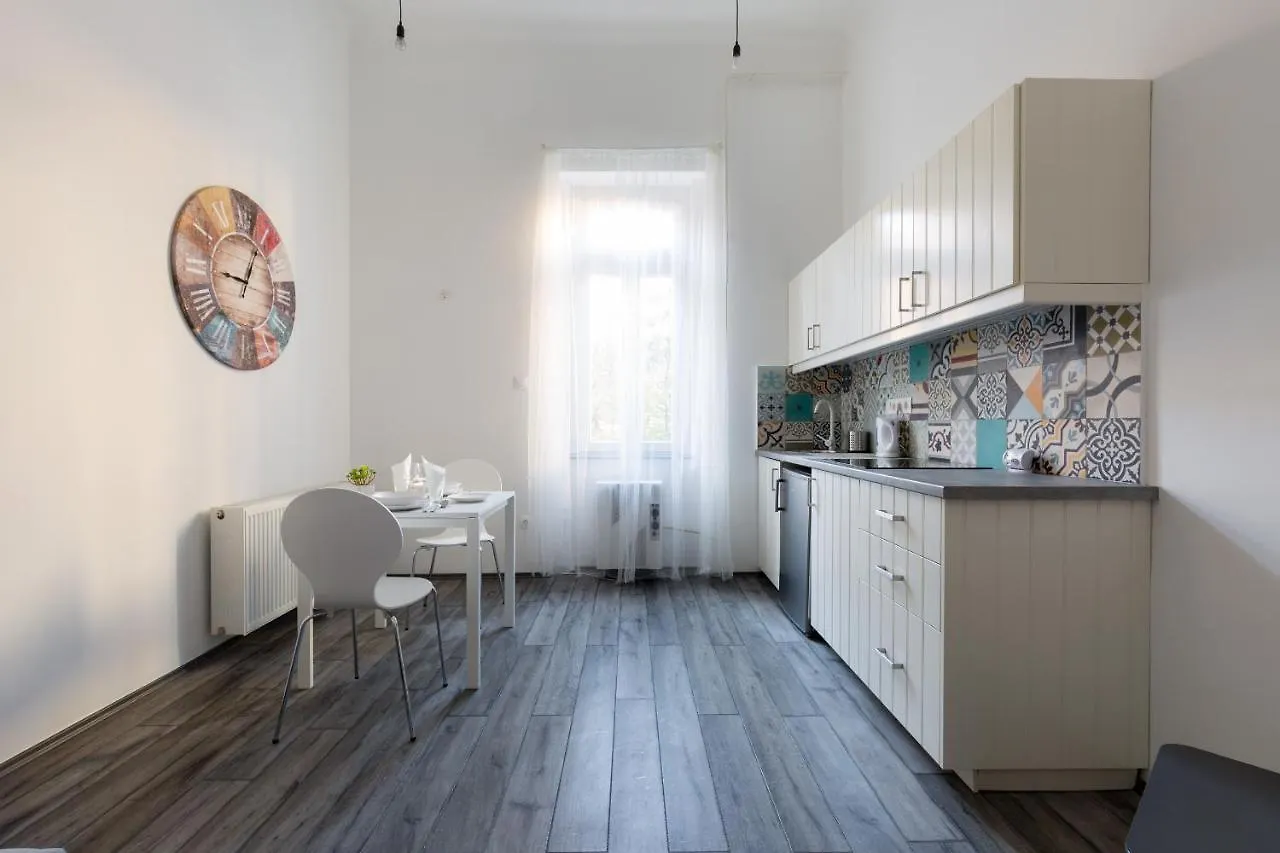 J26 Josika Apartment Budapest