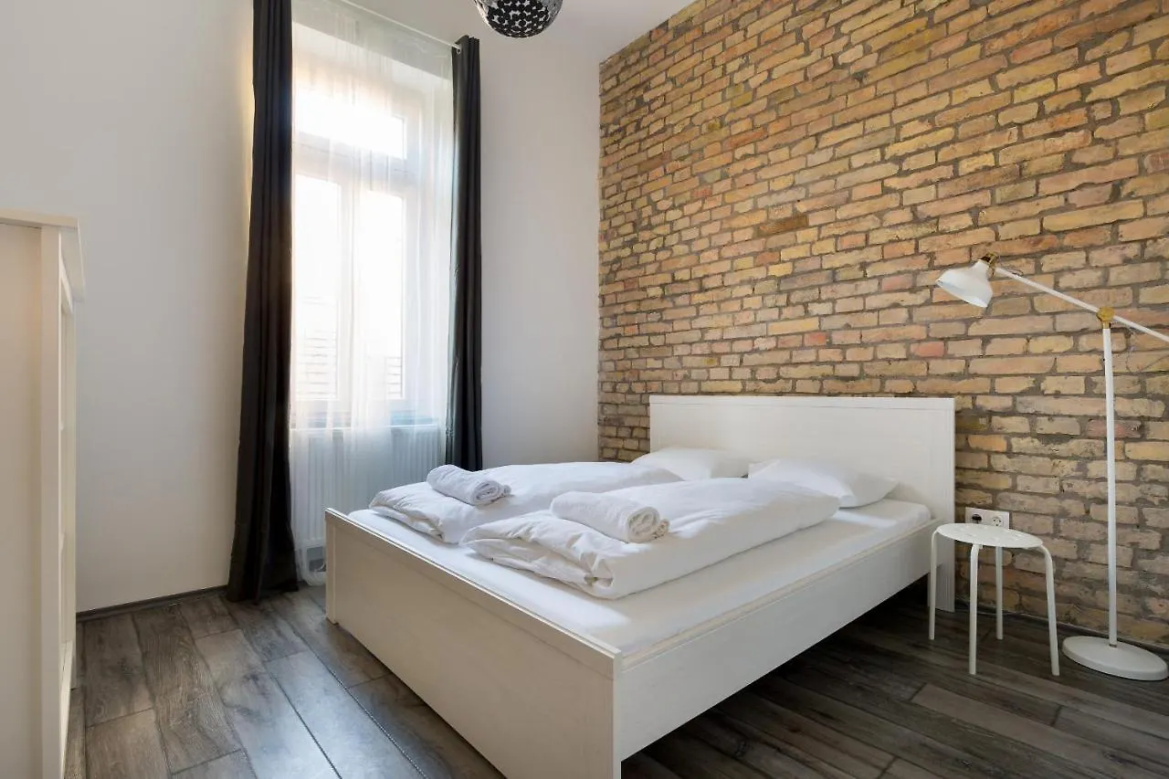 J26 Josika Apartment Budapest